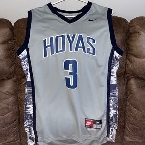 Allen Iverson Georgetown jersey size medium in great condition